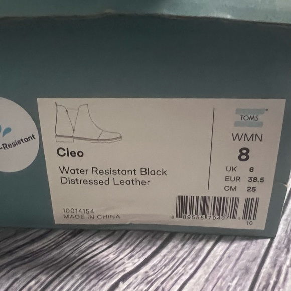 TOMS Cleo Water Resistant Black Distressed Leather Chelsea Bootie - Picture 5 of 6